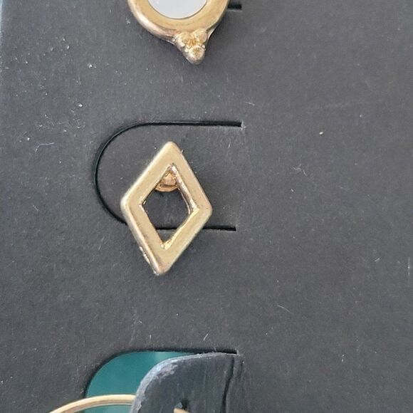 AREA Stud and Hoop Earring Set - Picture 3 of 7